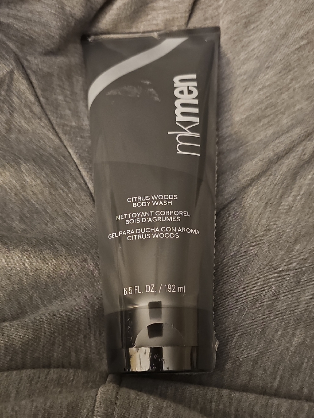 MK Men--Citrus Woods Body Wash - Black